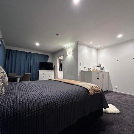 Tongariro Suites Охакун Екстериор снимка