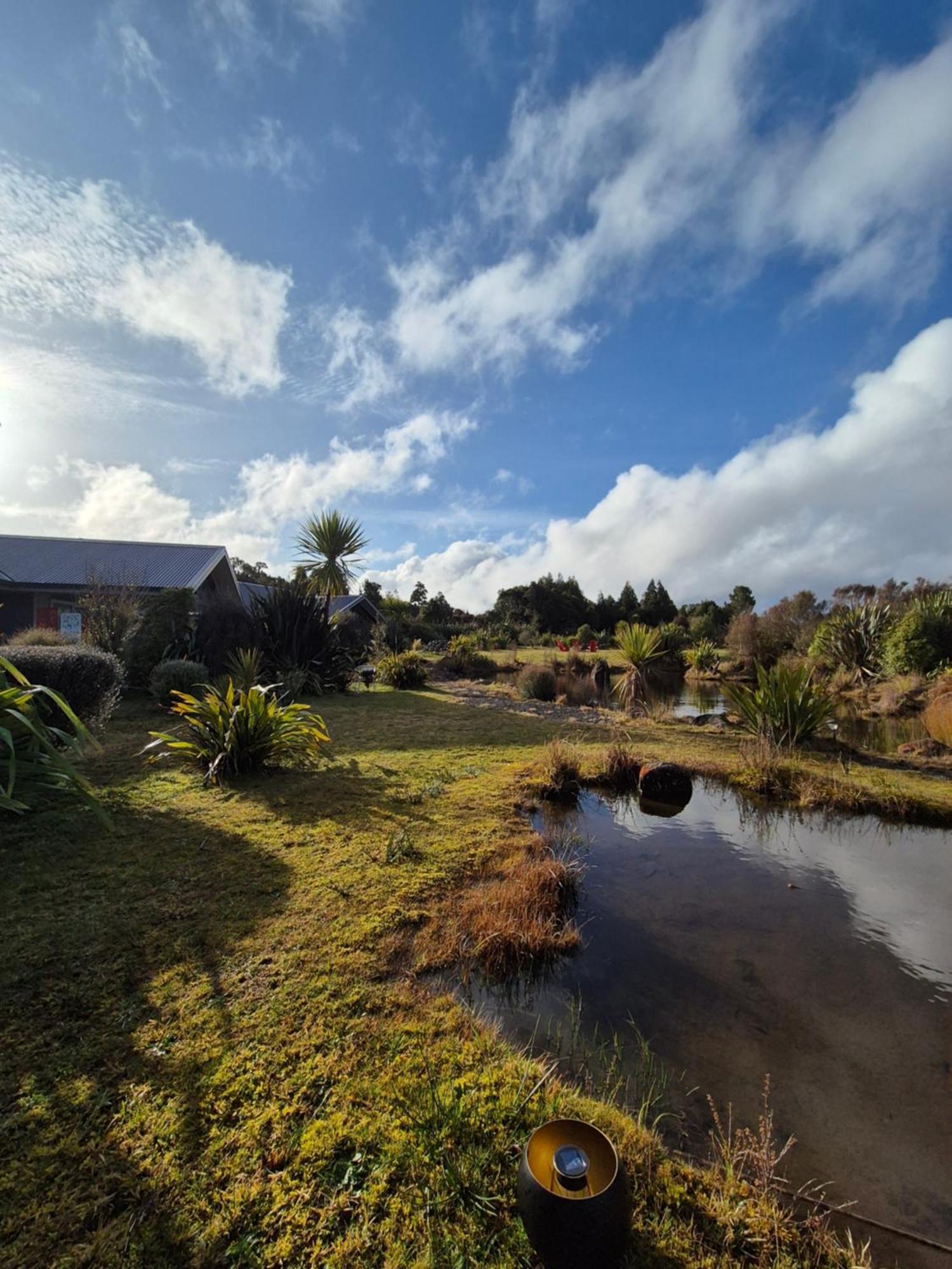 Tongariro Suites Охакун Екстериор снимка