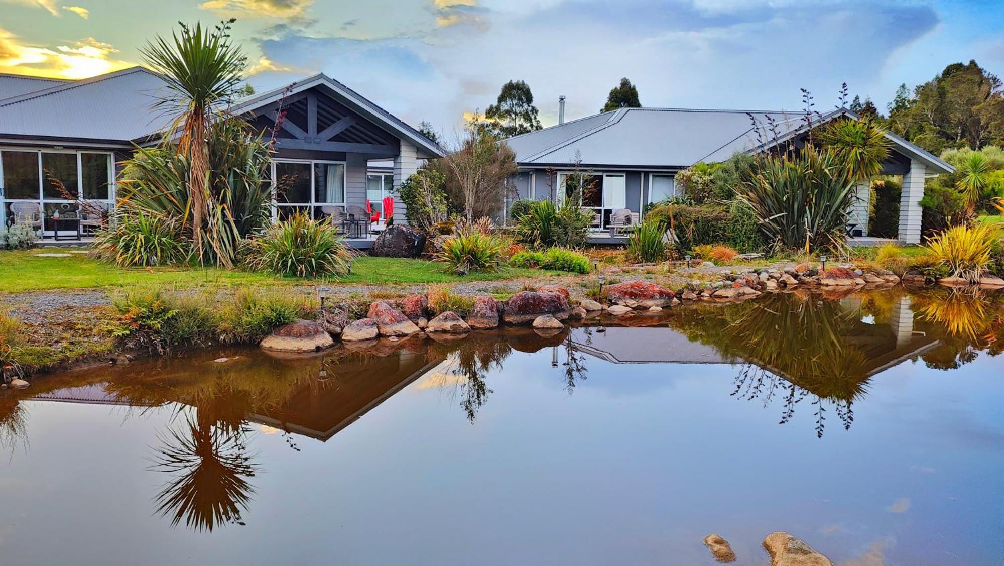 Tongariro Suites Охакун Екстериор снимка
