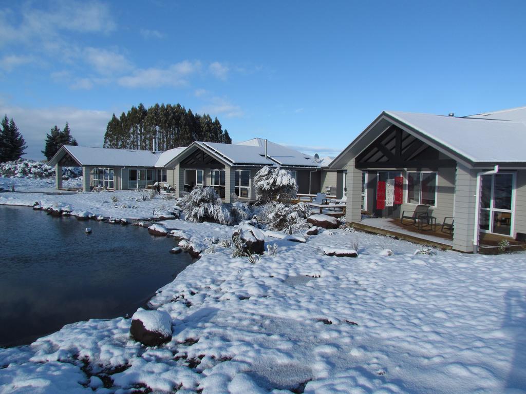 Tongariro Suites Охакун Екстериор снимка