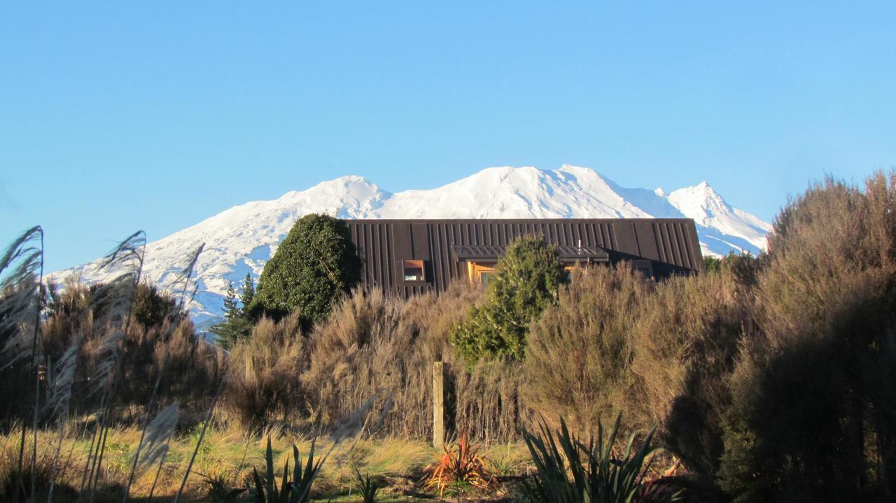 Tongariro Suites Охакун Екстериор снимка
