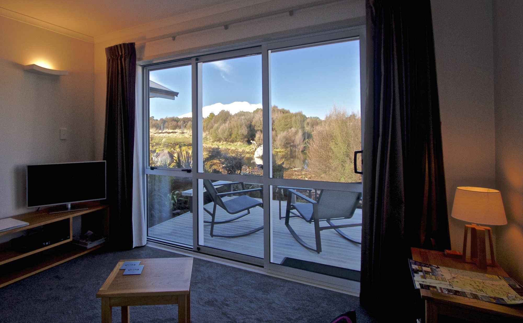 Tongariro Suites Охакун Екстериор снимка
