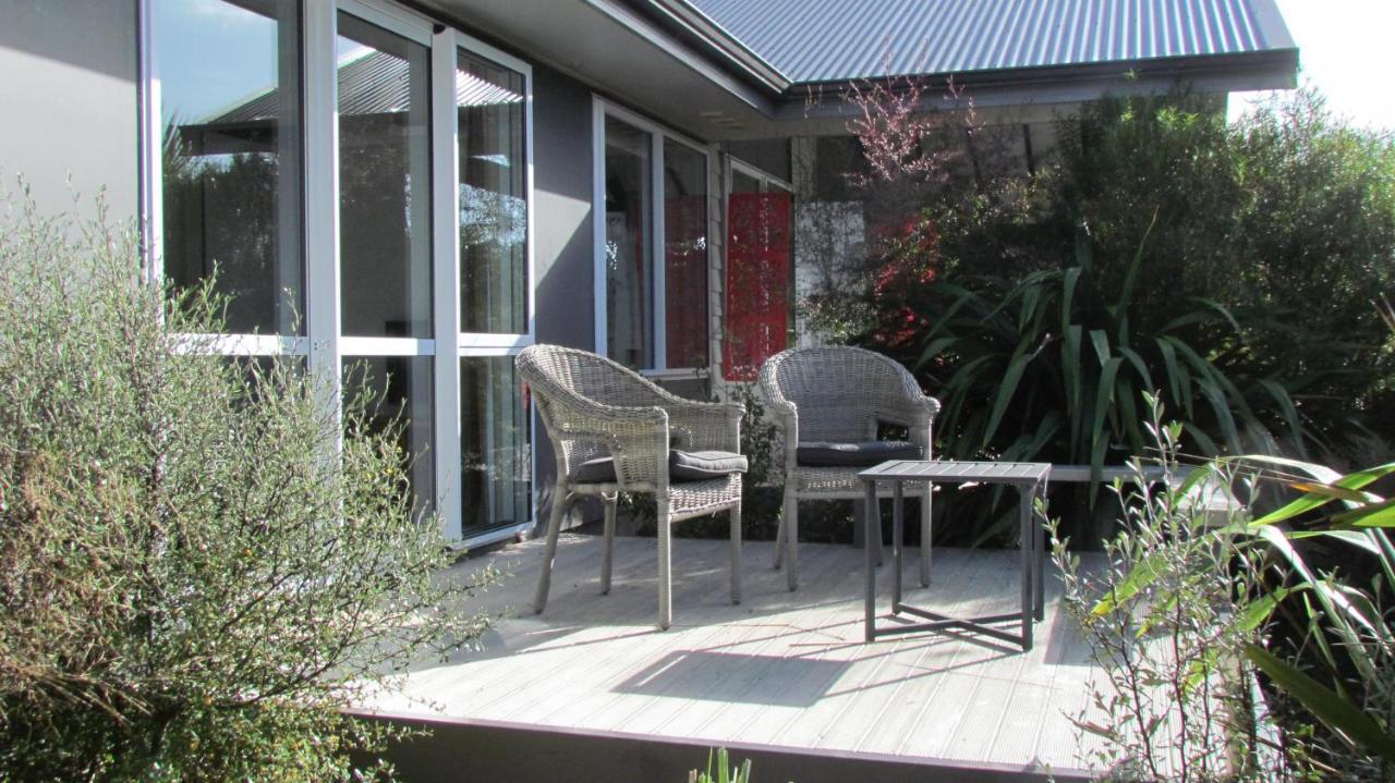Tongariro Suites Охакун Екстериор снимка
