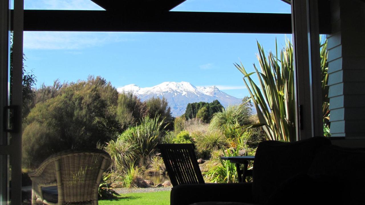 Tongariro Suites Охакун Екстериор снимка